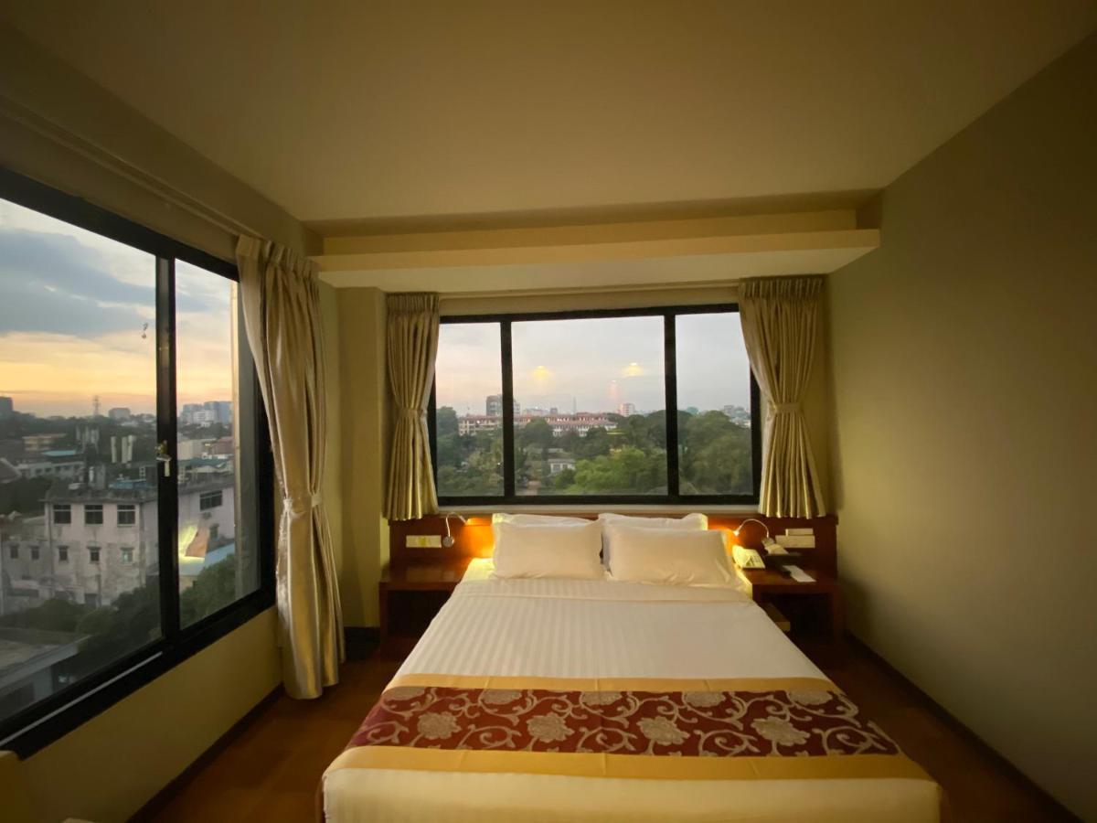 My Dream Hotel Rangun Zewnętrze zdjęcie